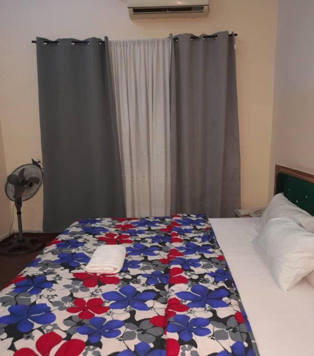 Hotel Adonai Ltd Benin City Dış mekan fotoğraf